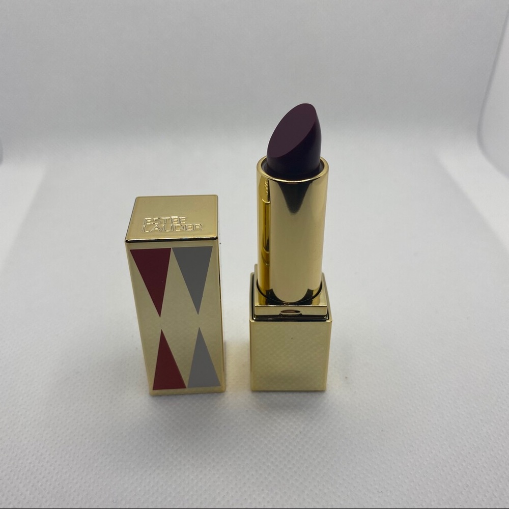 Estee Lauder Lipstick